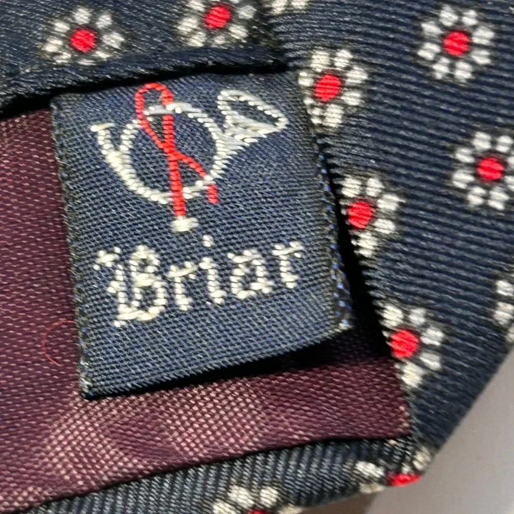 Pride of England Men Navy Blue Silk Tie Floral Medallion Dark Academia Retro Vtg